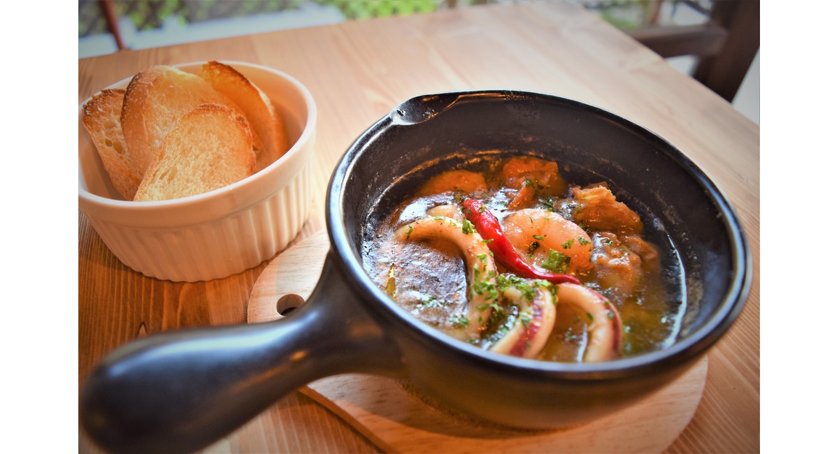 鎌倉でおしゃれディナー カップルでも家族でも行きたい穴場スポット 鎌倉のカフェalbicoccaのお得な情報をブログでお届け