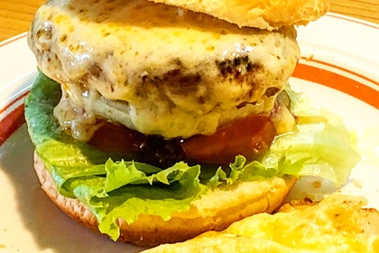 アルビコッカバーガー