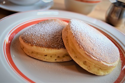 アーモンドミルクで作ったパンケーキ♡