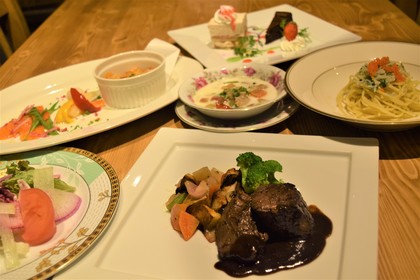 ３５００円でこんなに素敵なフルコース！「アルビコッカコース」