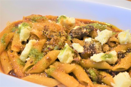 牛スジのペンネアラビアータ