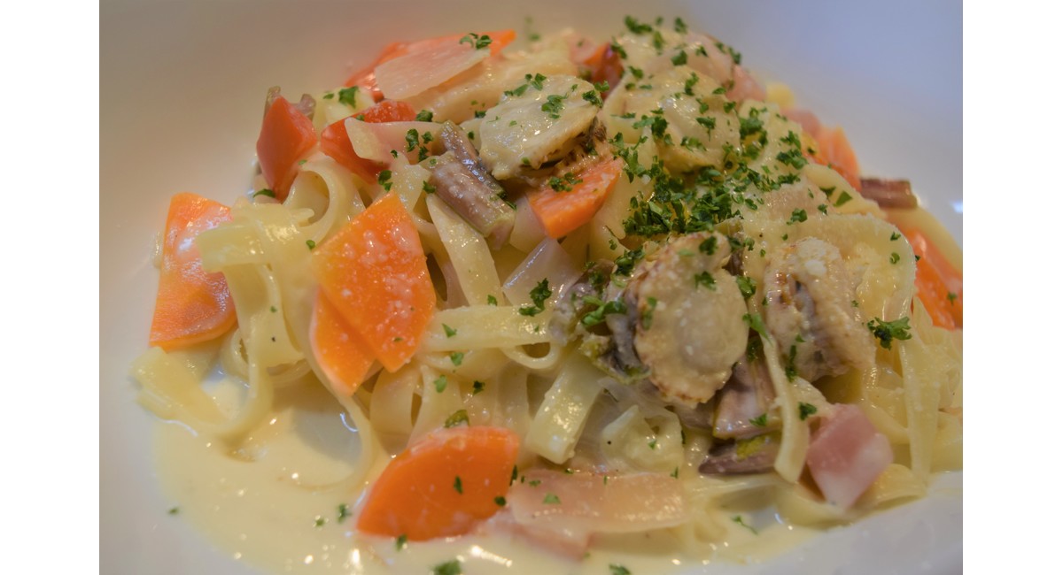 レモンクリームのソースがさっぱりとした夏の味わい、、、