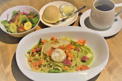 セットについてくる鎌倉野菜は季節や仕入れ状況により変わります