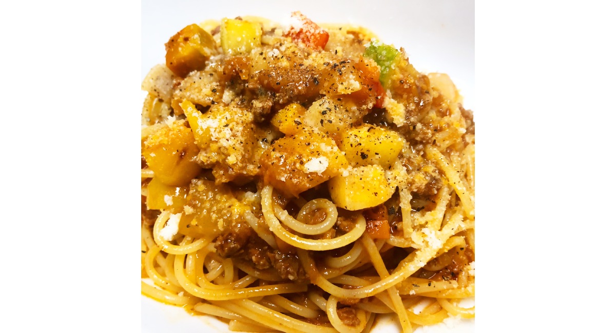 ランチパスタメニューの鎌倉野菜のボロネーゼ！