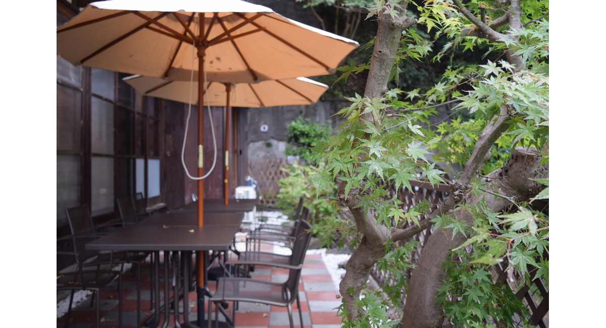 秋の鎌倉でオシャレカフェ巡り おすすめの古民家カフェイタリアンのアルビコッカ 鎌倉のカフェalbicoccaのお得な情報をブログでお届け