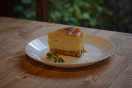 かわいらしい手作りのケーキ