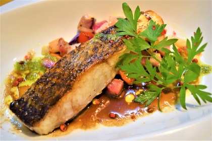 スズキのポワレ